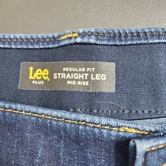 Lee Plus Regular Fit Straight Mid Rise Jeans Flex Motion Women's 32W Petite - Picture 12 of 16